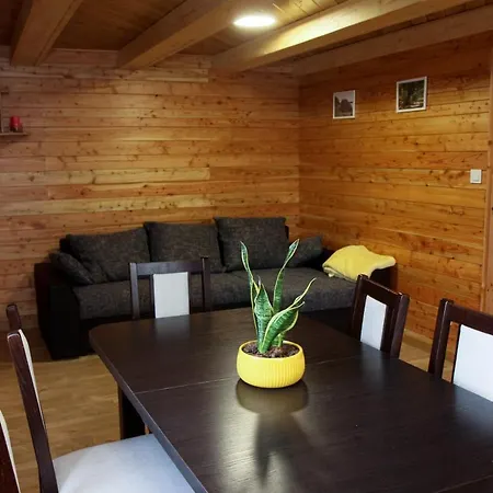 Nad Stawem Holiday home Kobylasz