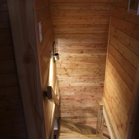 Nad Stawem Holiday home Kobylasz